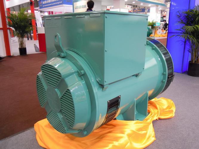 无刷励磁交流发电机 640kw